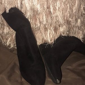 Black velvet heel boots